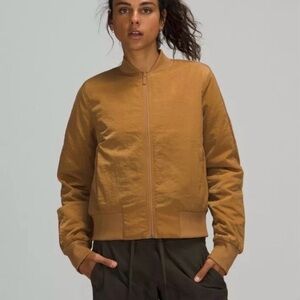 Lululemon Women's Tan non stop reversible Bomber Jacket (8) nwot